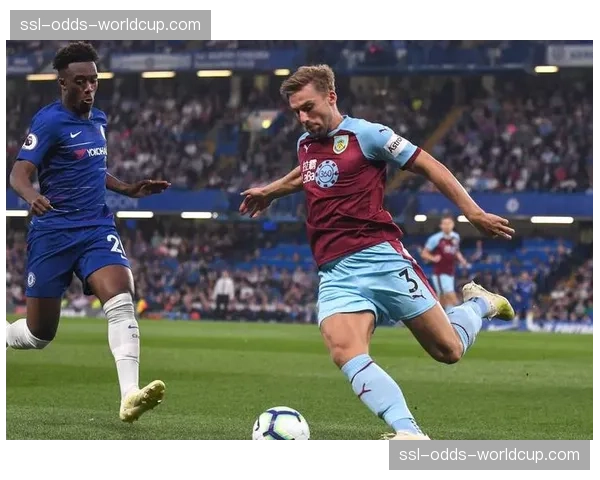 保级六分战：埃弗顿与卢顿直接对话，输球一方将深陷降级区