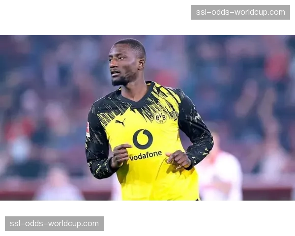 德天空：斯图加特前锋吉拉西合同中解约金条款今夏生效